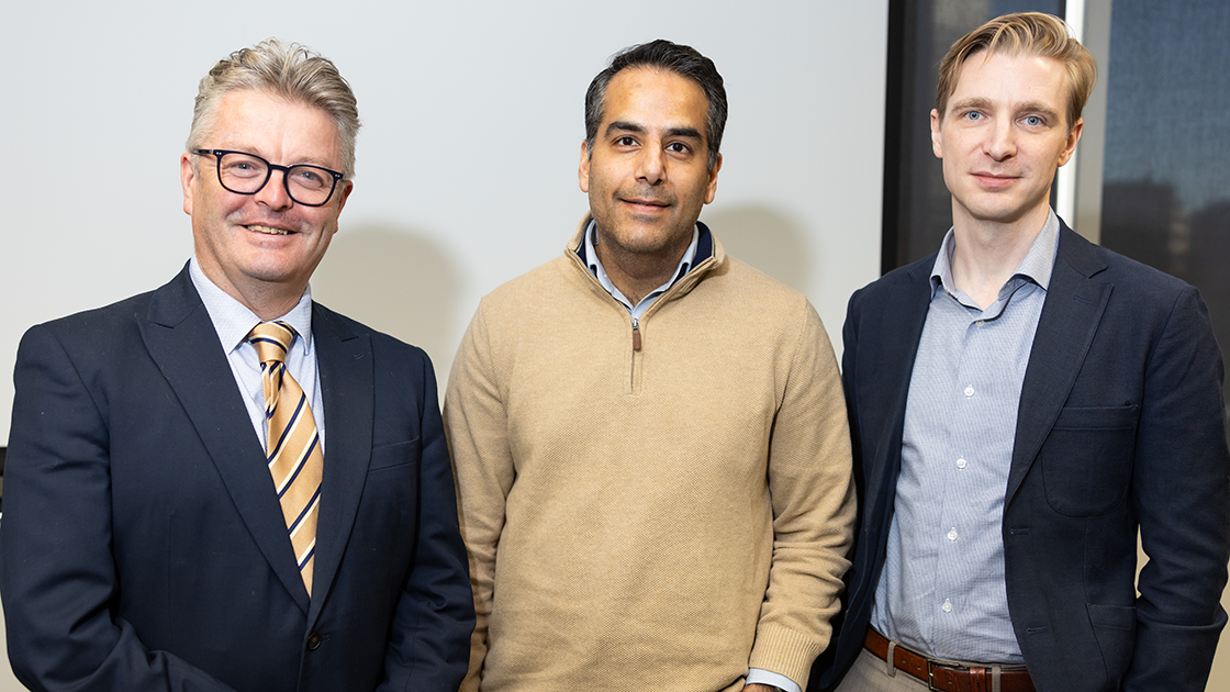 (L to R): Barry O’Sullivan (University College Cork), Sanjay Sood (CDW), and Theodore Bruckbauer (Chicago Mercantile Exchange) discussed AI and cybersecurity.